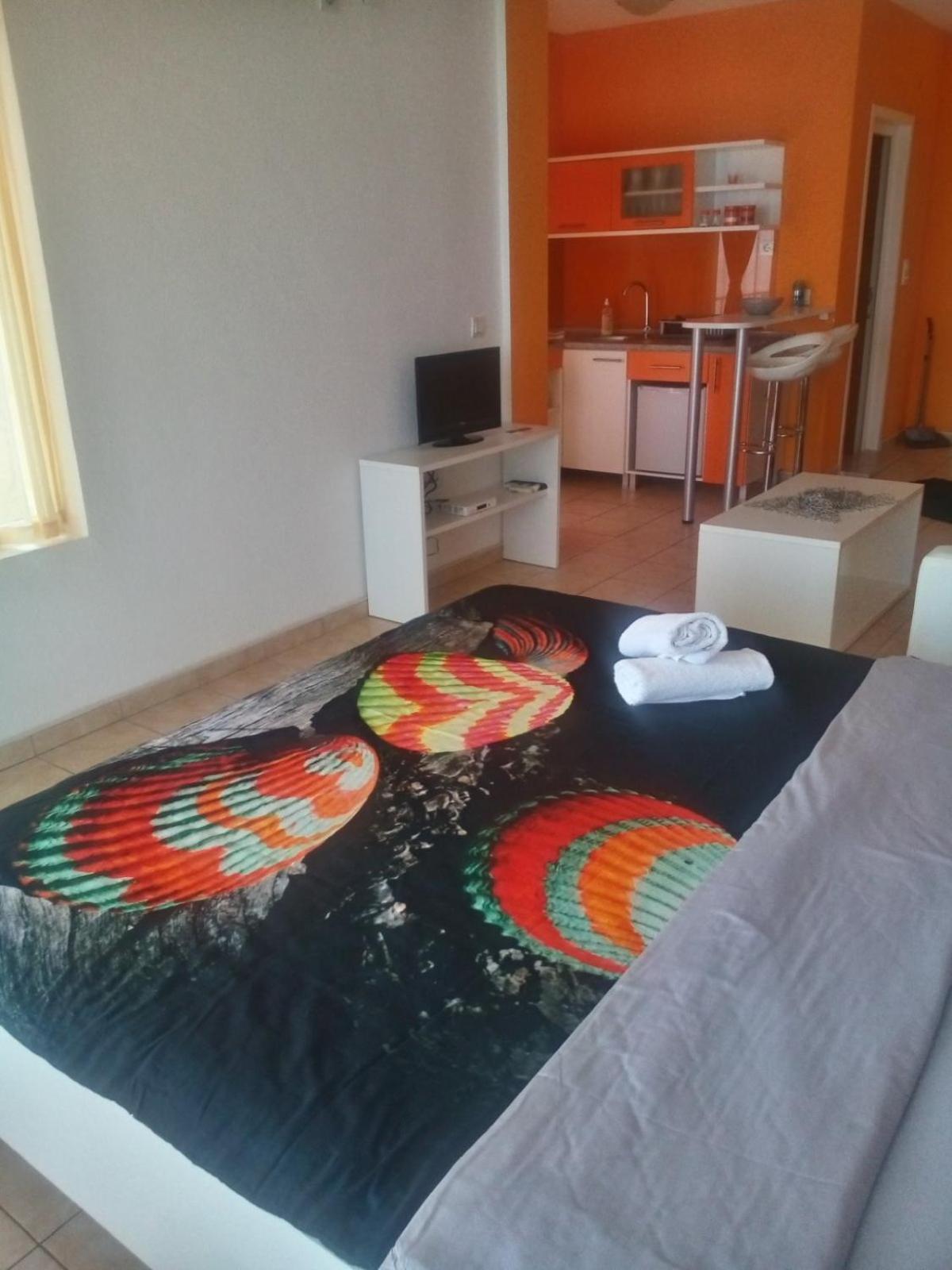 Villa Eros Apartments 2 ستروغا الغرفة الصورة