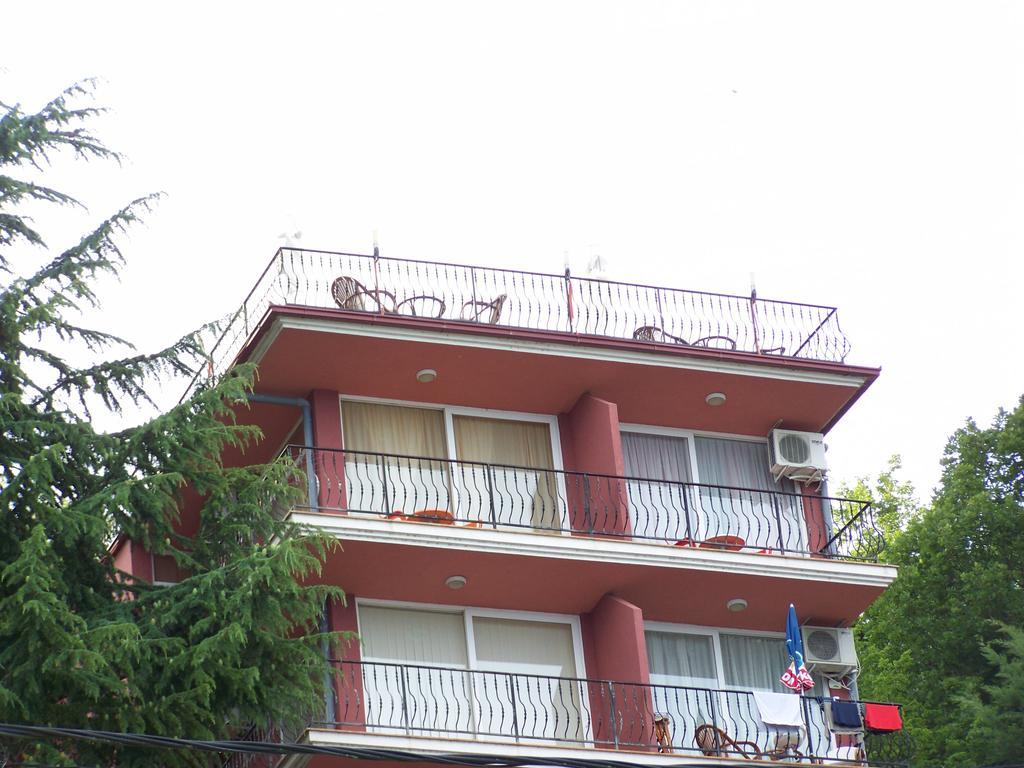 Villa Eros Apartments 2 ستروغا المظهر الخارجي الصورة