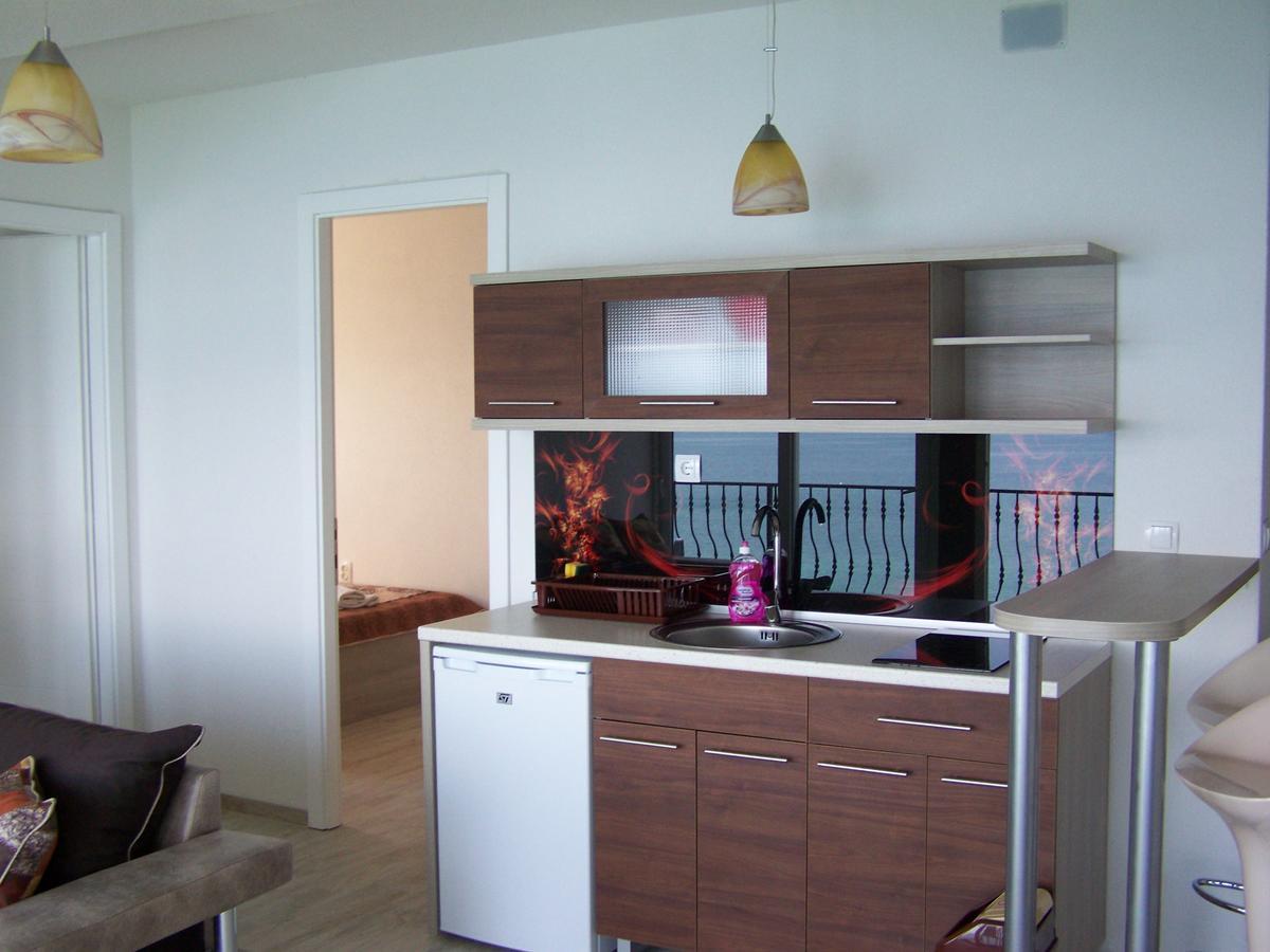 Villa Eros Apartments 2 ستروغا المظهر الخارجي الصورة